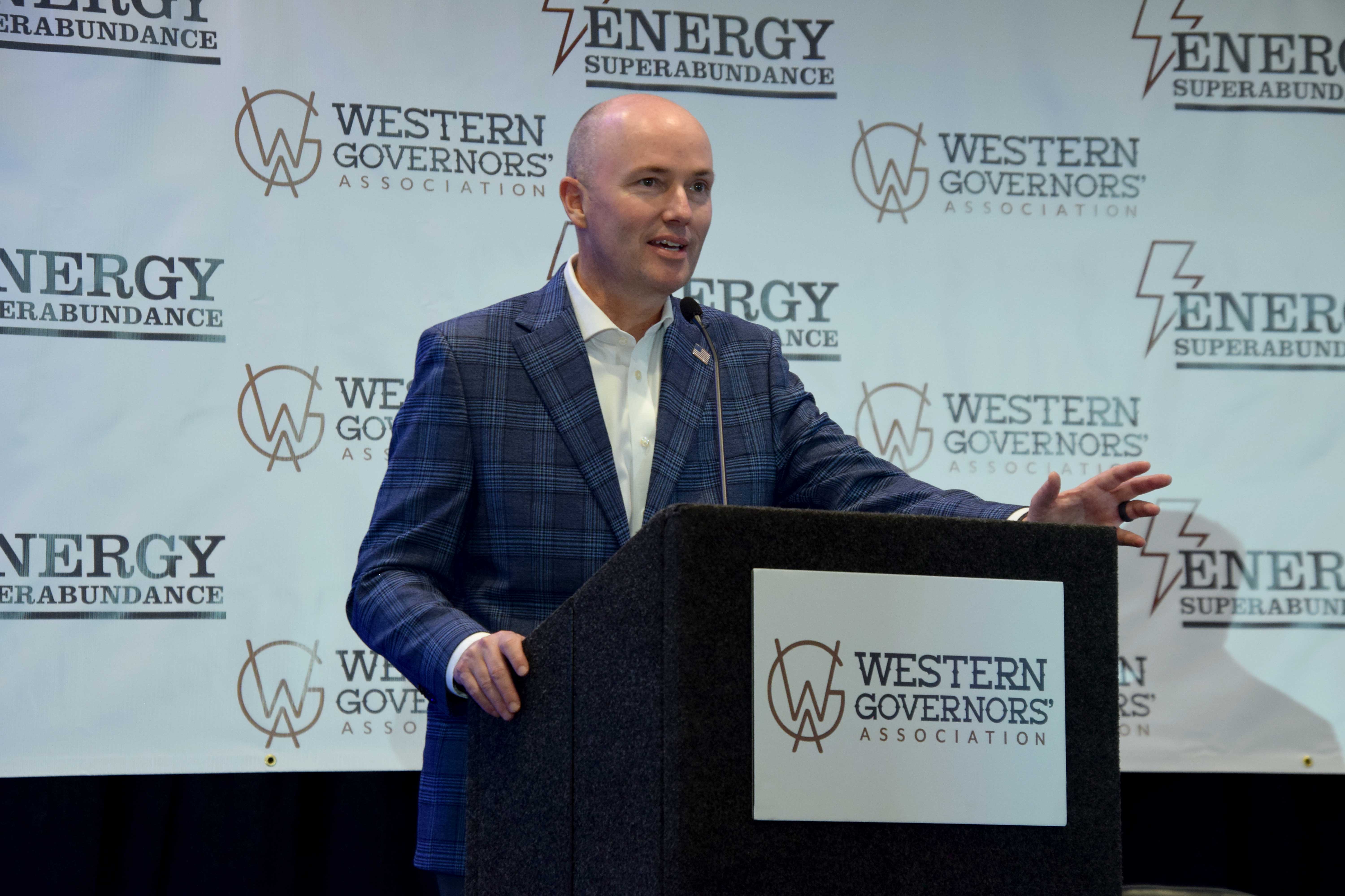 Governors Spencer Cox and Mark Gordon to talk permitting reform at the fina...